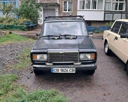 Зеленый ВАЗ 2107, объемом двигателя 1.5 л и пробегом 120 тыс. км за 1000 $, фото 1 на Automoto.ua