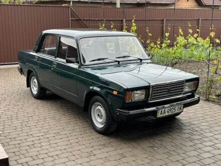 ВАЗ 2107 2009 в Белой Церкве на Automoto.ua Зеленый ВАЗ 2107, объемом двигателя 1.5 л и пробегом 15 тыс. км за 3700 $, фото 1 на Automoto.ua