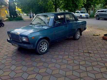 Зеленый ВАЗ 2107, объемом двигателя 1.6 л и пробегом 74 тыс. км за 900 $, фото 1 на Automoto.ua