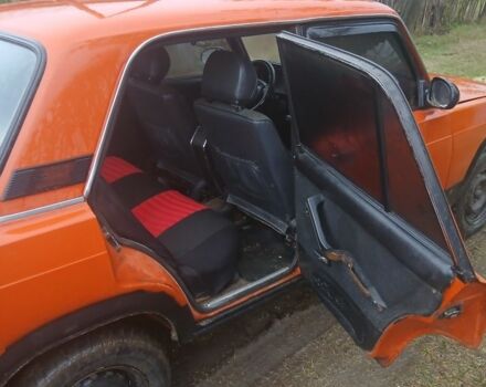 Помаранчевий ВАЗ 2107, об'ємом двигуна 0 л та пробігом 200 тис. км за 650 $, фото 5 на Automoto.ua