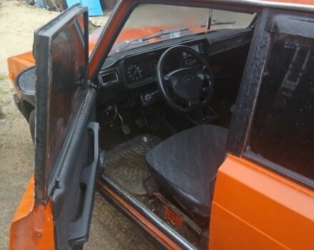 Помаранчевий ВАЗ 2107, об'ємом двигуна 0 л та пробігом 200 тис. км за 650 $, фото 1 на Automoto.ua