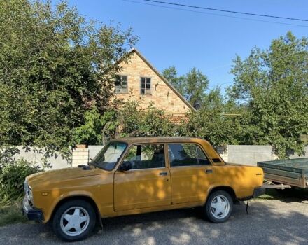 Помаранчевий ВАЗ 2107, об'ємом двигуна 1.3 л та пробігом 25 тис. км за 896 $, фото 1 на Automoto.ua
