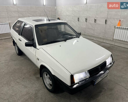 Белый ВАЗ 2108, объемом двигателя 1.29 л и пробегом 200 тыс. км за 1350 $, фото 6 на Automoto.ua