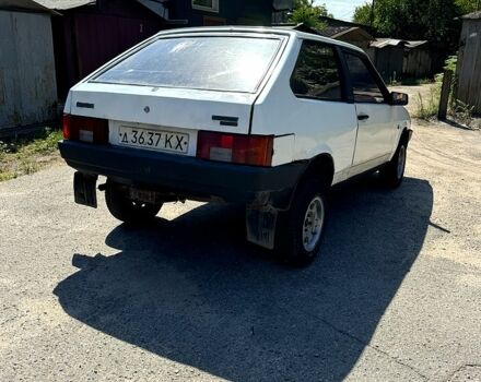 Белый ВАЗ 2108, объемом двигателя 1.3 л и пробегом 85 тыс. км за 690 $, фото 3 на Automoto.ua