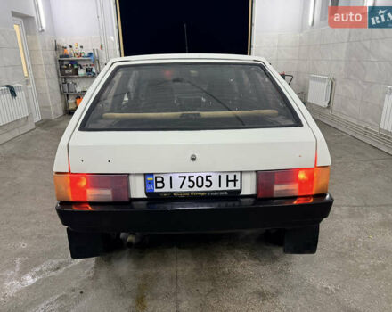 Белый ВАЗ 2108, объемом двигателя 1.29 л и пробегом 200 тыс. км за 1350 $, фото 4 на Automoto.ua