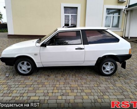 Белый ВАЗ 2108, объемом двигателя 1.3 л и пробегом 200 тыс. км за 1350 $, фото 4 на Automoto.ua