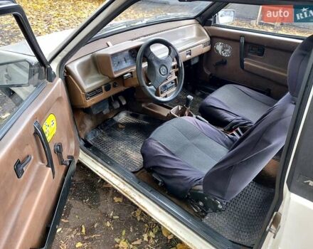 ВАЗ 2108 1986 в Днепре (Днепропетровске) на Automoto.ua Белый ВАЗ 2108, объемом двигателя 1.3 л и пробегом 124 тыс. км за 1600 $, фото 11 на Automoto.ua