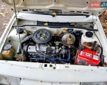 ВАЗ 2108 1986 в Днепре (Днепропетровске) на Automoto.ua Белый ВАЗ 2108, объемом двигателя 1.3 л и пробегом 124 тыс. км за 1600 $, фото 7 на Automoto.ua