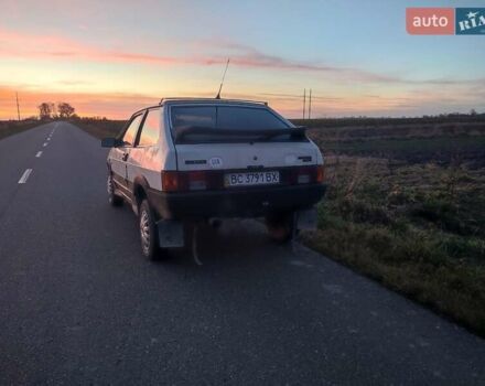 Белый ВАЗ 2108, объемом двигателя 1.3 л и пробегом 90 тыс. км за 600 $, фото 4 на Automoto.ua