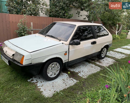 Белый ВАЗ 2108, объемом двигателя 1.29 л и пробегом 135 тыс. км за 664 $, фото 1 на Automoto.ua