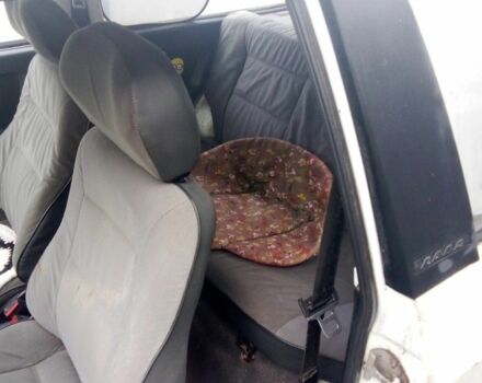 Белый ВАЗ 2108, объемом двигателя 1.3 л и пробегом 40 тыс. км за 591 $, фото 6 на Automoto.ua