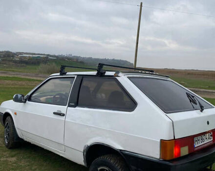 Белый ВАЗ 2108, объемом двигателя 1.3 л и пробегом 100 тыс. км за 900 $, фото 1 на Automoto.ua