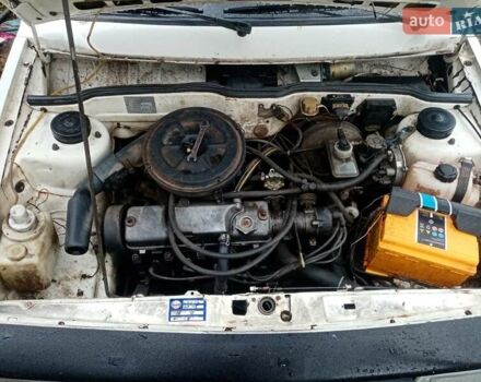 Белый ВАЗ 2108, объемом двигателя 1.3 л и пробегом 84 тыс. км за 1302 $, фото 6 на Automoto.ua