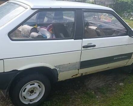 Белый ВАЗ 2108, объемом двигателя 1.29 л и пробегом 999 тыс. км за 800 $, фото 3 на Automoto.ua