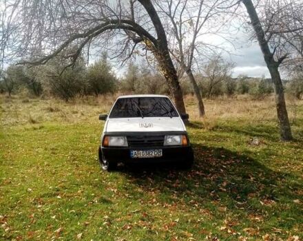 Белый ВАЗ 2108, объемом двигателя 1.3 л и пробегом 84 тыс. км за 1302 $, фото 1 на Automoto.ua