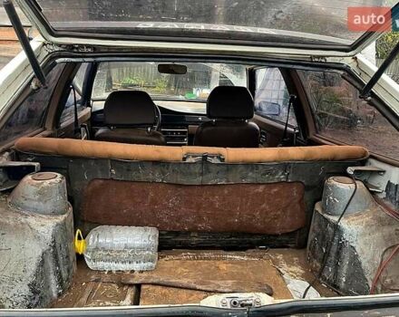 Белый ВАЗ 2108, объемом двигателя 1.5 л и пробегом 90 тыс. км за 850 $, фото 4 на Automoto.ua