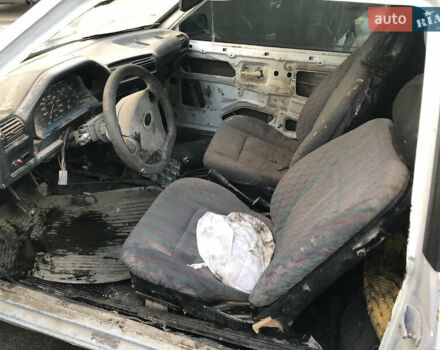 Белый ВАЗ 2108, объемом двигателя 1.3 л и пробегом 150 тыс. км за 500 $, фото 5 на Automoto.ua