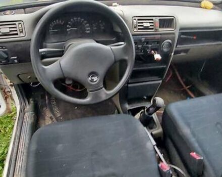 Белый ВАЗ 2108, объемом двигателя 1.6 л и пробегом 288 тыс. км за 600 $, фото 10 на Automoto.ua