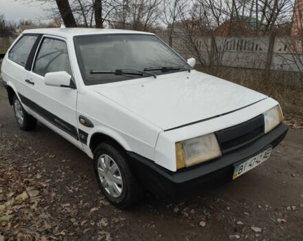 Белый ВАЗ 2108, объемом двигателя 1.3 л и пробегом 300 тыс. км за 750 $, фото 1 на Automoto.ua