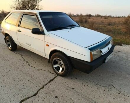 Белый ВАЗ 2108, объемом двигателя 1.3 л и пробегом 100 тыс. км за 1100 $, фото 1 на Automoto.ua