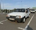 Белый ВАЗ 2108, объемом двигателя 0 л и пробегом 120 тыс. км за 701 $, фото 1 на Automoto.ua