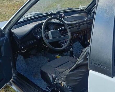Белый ВАЗ 2108, объемом двигателя 1.5 л и пробегом 250 тыс. км за 850 $, фото 3 на Automoto.ua