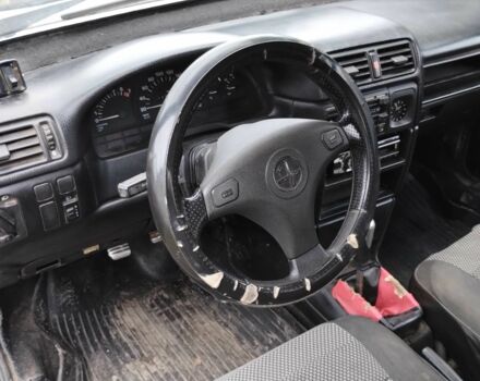 ВАЗ 2108 1987 у Черкасах на Automoto.ua Білий ВАЗ 2108, об'ємом двигуна 1.3 л та пробігом 200 тис. км за 594 $, фото 4 на Automoto.ua