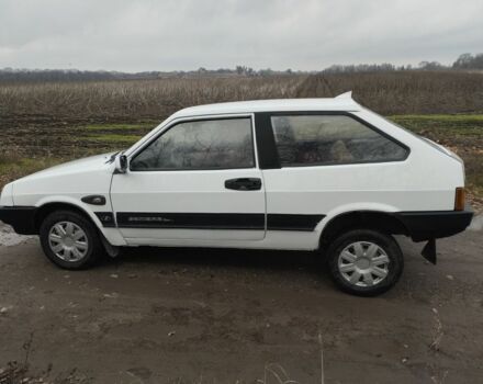 Белый ВАЗ 2108, объемом двигателя 1.3 л и пробегом 300 тыс. км за 750 $, фото 4 на Automoto.ua