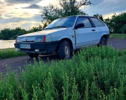 Белый ВАЗ 2108, объемом двигателя 1.3 л и пробегом 233 тыс. км за 370 $, фото 2 на Automoto.ua