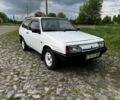Белый ВАЗ 2108, объемом двигателя 1.2 л и пробегом 300 тыс. км за 750 $, фото 1 на Automoto.ua