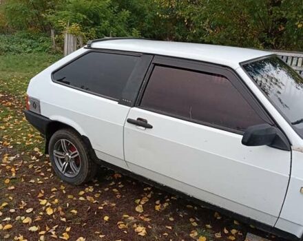 Белый ВАЗ 2108, объемом двигателя 1.29 л и пробегом 100 тыс. км за 1250 $, фото 2 на Automoto.ua