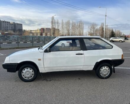 Белый ВАЗ 2108, объемом двигателя 1.3 л и пробегом 200 тыс. км за 850 $, фото 2 на Automoto.ua