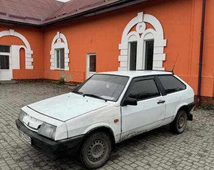 ВАЗ 2108 1987 в Жовкве на Automoto.ua Белый ВАЗ 2108, объемом двигателя 1.3 л и пробегом 450 тыс. км за 454 $, фото 1 на Automoto.ua