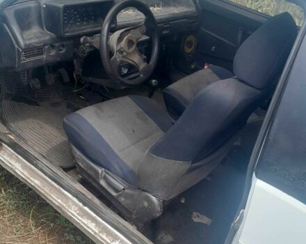 ВАЗ 2108 1987 в Кривом Роге на Automoto.ua Белый ВАЗ 2108, объемом двигателя 1.5 л и пробегом 500 тыс. км за 672 $, фото 3 на Automoto.ua