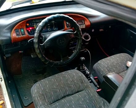 Белый ВАЗ 2108, объемом двигателя 1.3 л и пробегом 0 тыс. км за 1250 $, фото 2 на Automoto.ua