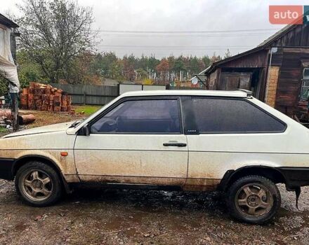 Белый ВАЗ 2108, объемом двигателя 1.5 л и пробегом 90 тыс. км за 850 $, фото 5 на Automoto.ua