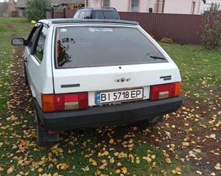 Белый ВАЗ 2108, объемом двигателя 1.29 л и пробегом 100 тыс. км за 1250 $, фото 1 на Automoto.ua