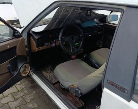 Белый ВАЗ 2108, объемом двигателя 1.3 л и пробегом 100 тыс. км за 770 $, фото 2 на Automoto.ua