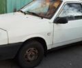 Белый ВАЗ 2108, объемом двигателя 1.3 л и пробегом 200 тыс. км за 800 $, фото 1 на Automoto.ua