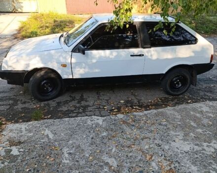 Белый ВАЗ 2108, объемом двигателя 1.3 л и пробегом 777 тыс. км за 558 $, фото 2 на Automoto.ua