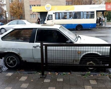 Білий ВАЗ 2108, об'ємом двигуна 1.8 л та пробігом 200 тис. км за 450 $, фото 2 на Automoto.ua