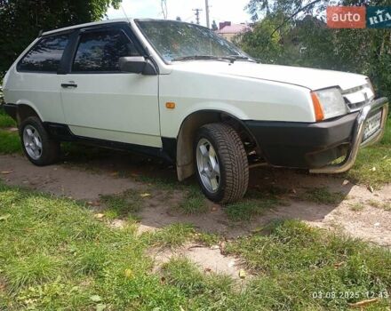 Білий ВАЗ 2108, об'ємом двигуна 1.5 л та пробігом 300 тис. км за 850 $, фото 6 на Automoto.ua