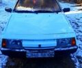 Белый ВАЗ 2108, объемом двигателя 1.3 л и пробегом 300 тыс. км за 1000 $, фото 1 на Automoto.ua