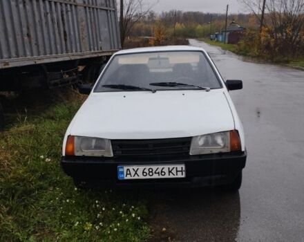 Белый ВАЗ 2108, объемом двигателя 1.3 л и пробегом 150 тыс. км за 951 $, фото 2 на Automoto.ua