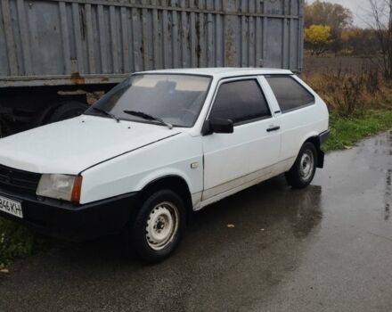 Белый ВАЗ 2108, объемом двигателя 1.3 л и пробегом 150 тыс. км за 951 $, фото 3 на Automoto.ua