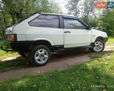 Білий ВАЗ 2108, об'ємом двигуна 1.5 л та пробігом 300 тис. км за 850 $, фото 4 на Automoto.ua