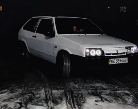 Белый ВАЗ 2108, объемом двигателя 1.3 л и пробегом 240 тыс. км за 1500 $, фото 3 на Automoto.ua