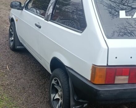 Белый ВАЗ 2108, объемом двигателя 1.3 л и пробегом 240 тыс. км за 1500 $, фото 4 на Automoto.ua