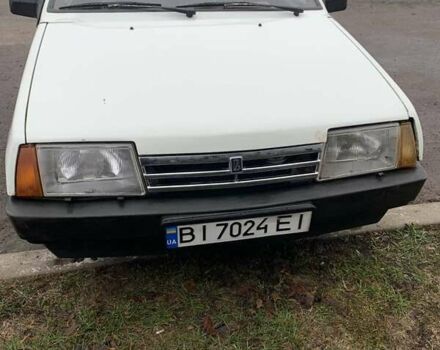 Белый ВАЗ 2108, объемом двигателя 1.29 л и пробегом 150 тыс. км за 959 $, фото 4 на Automoto.ua