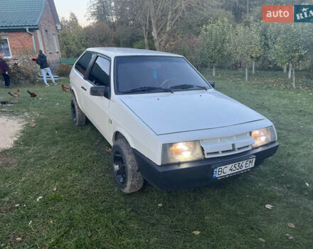 Белый ВАЗ 2108, объемом двигателя 1.3 л и пробегом 40 тыс. км за 1100 $, фото 1 на Automoto.ua